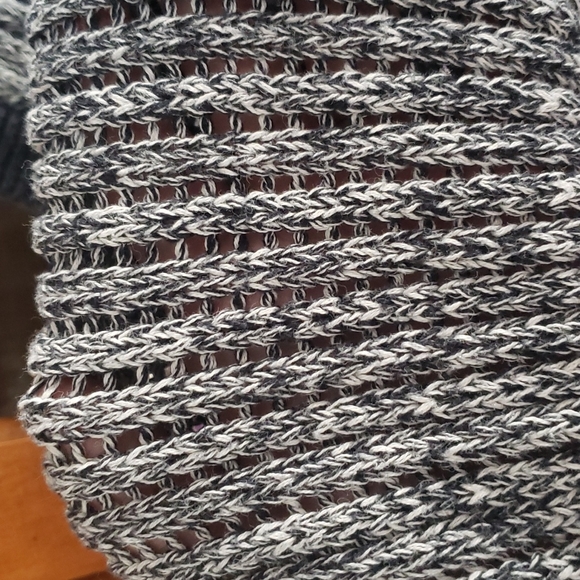 Loose knit roxy sweater - Picture 4 of 4